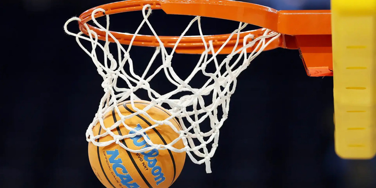 Тренер розповів про «договірні» матчі у студентському баскетболі: що про це відомо